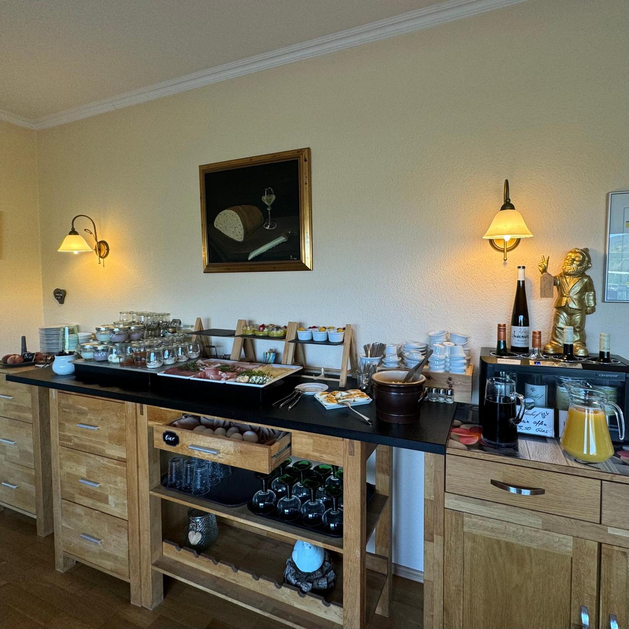 Bed and Breakfast Weingut Tiliahof Браунеберг Экстерьер фото