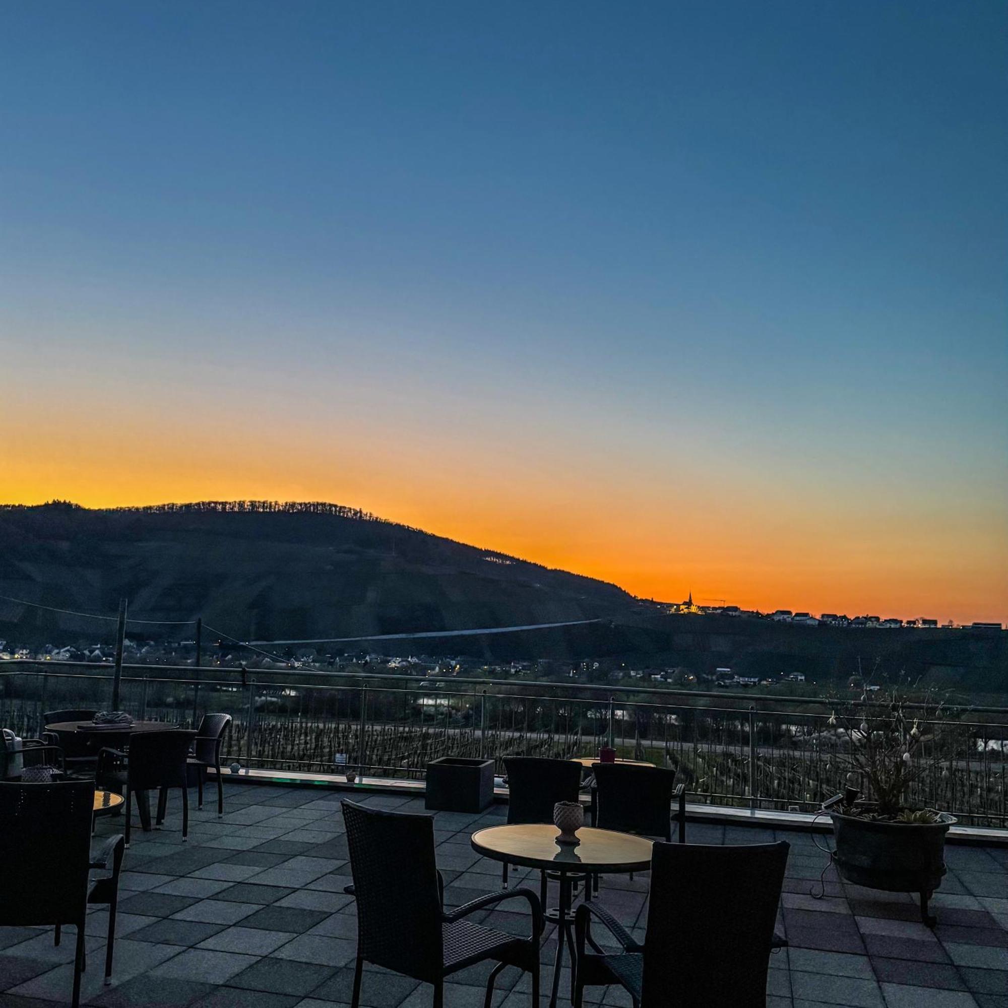 Bed and Breakfast Weingut Tiliahof Браунеберг Экстерьер фото